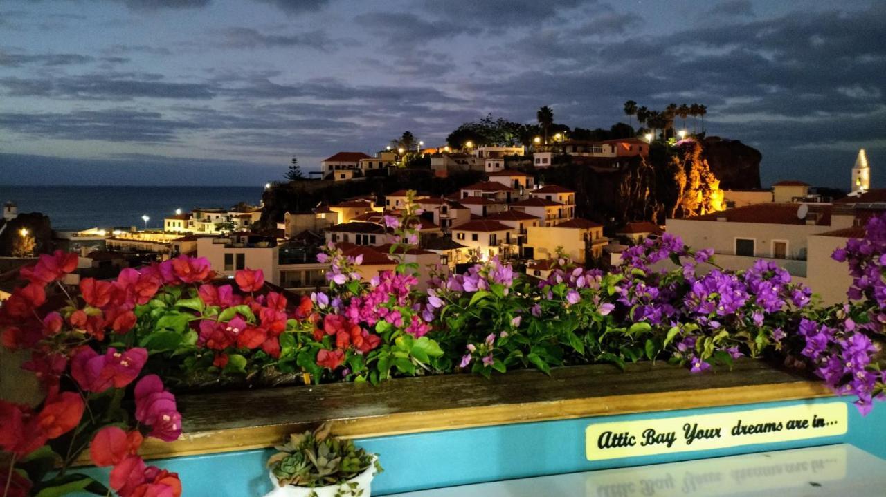 Attic Bay Apartment กามารา ดิ โลบุช ภายนอก รูปภาพ