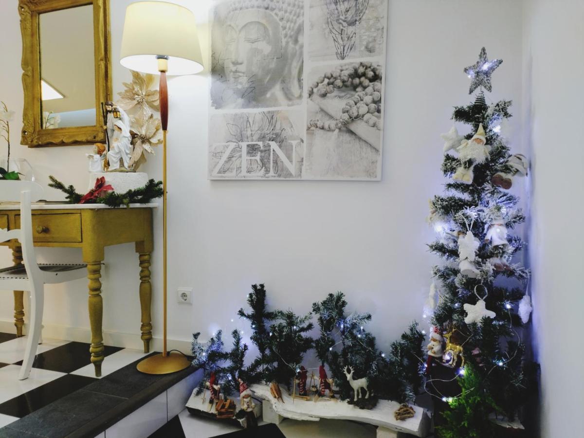 Attic Bay Apartment กามารา ดิ โลบุช ภายนอก รูปภาพ